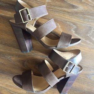 Nine West Strappy Brown Block Heel Sandals
